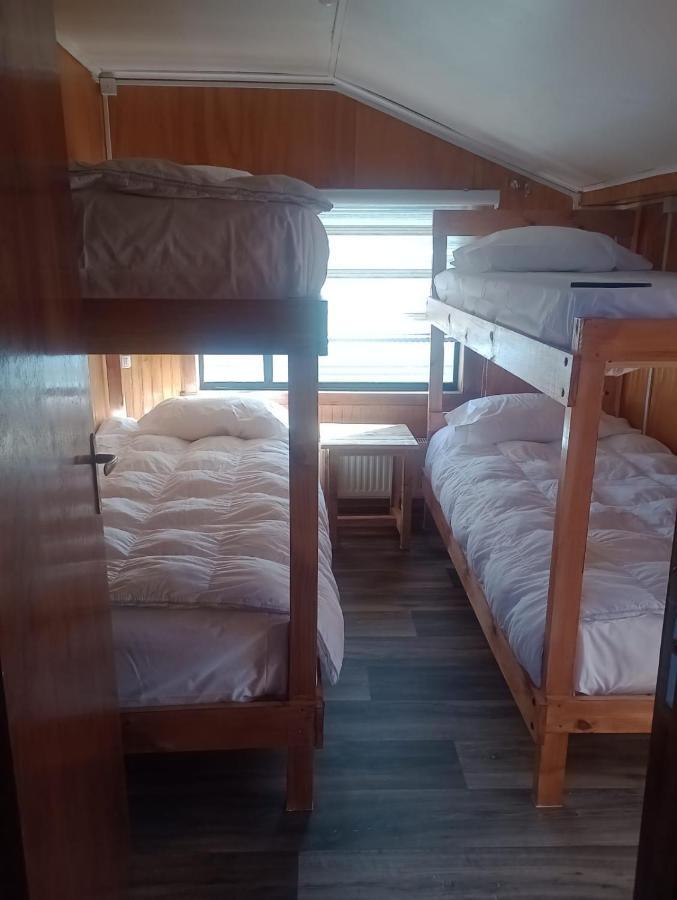 Isla Yu Backpacker Hostel Puerto Natales Kültér fotó